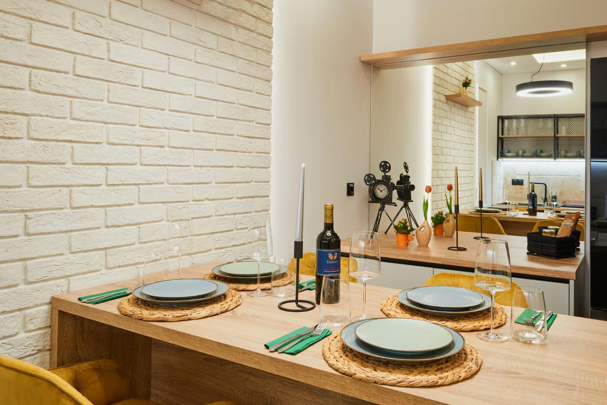 Florance Rentals Luxury Apartments In Burgas City Exteriér fotografie