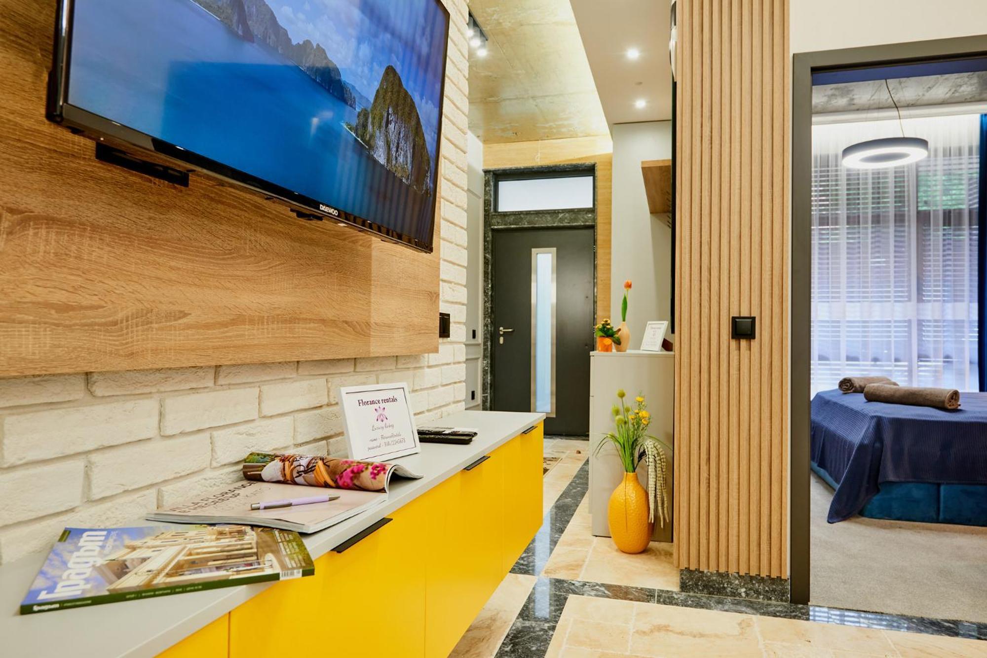 Florance Rentals Luxury Apartments In Burgas City Exteriér fotografie