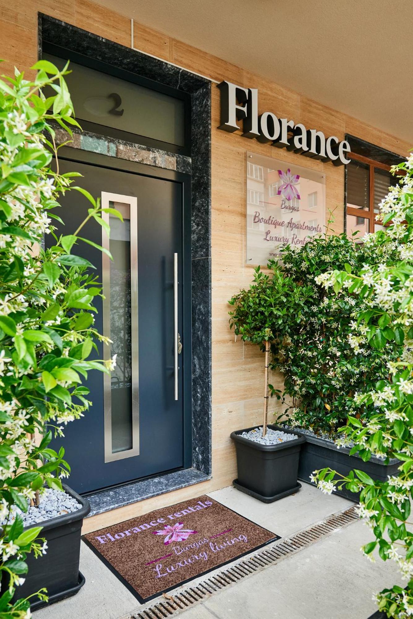 Florance Rentals Luxury Apartments In Burgas City Exteriér fotografie